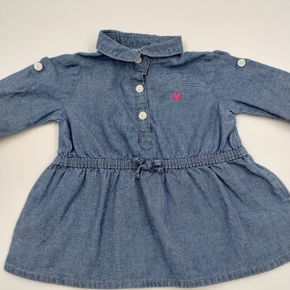 Carter's size 3 months baby chambray collared dress with tiny heart - Picture 6 of 10